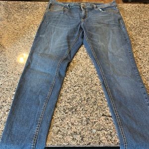 Women’s jeans